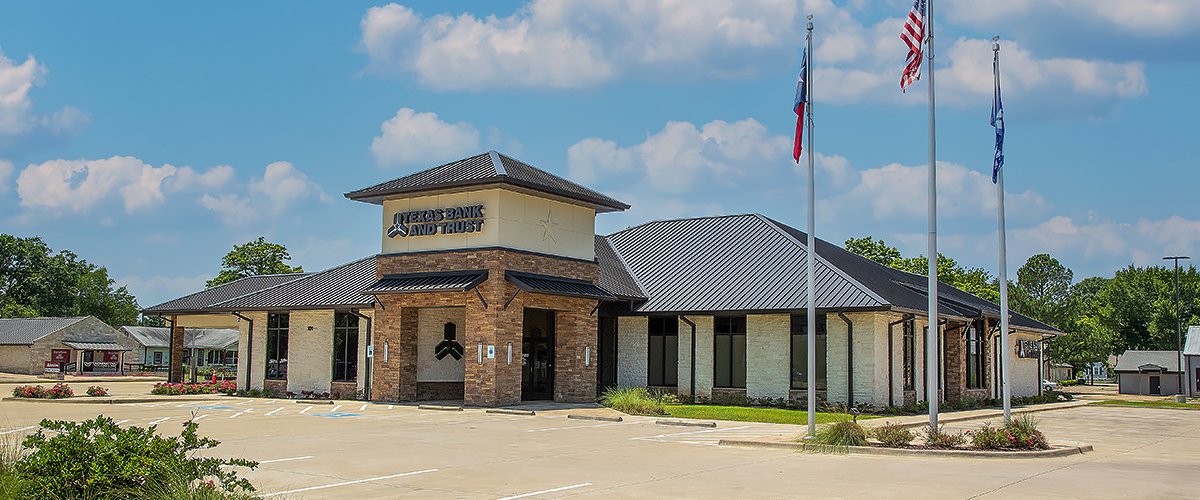 Texas Bank & Trust in Lindale, TX